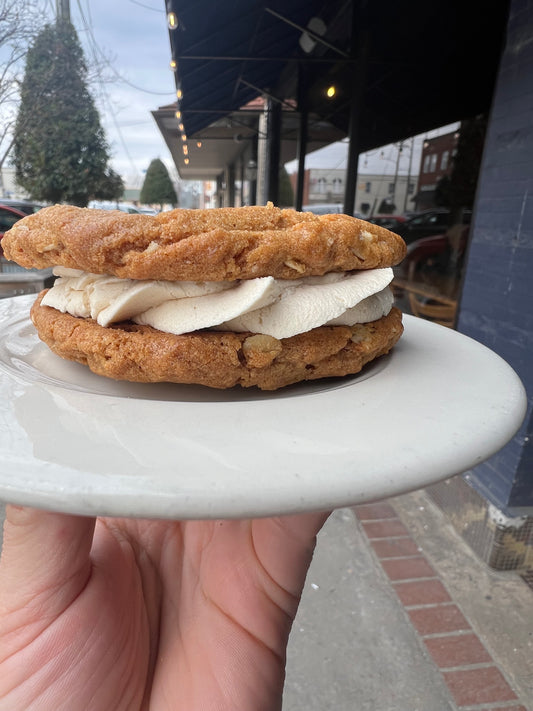 Oatmeal Peanut Butter Sammie
