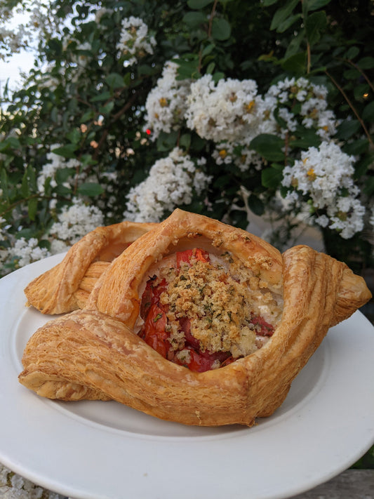 Tomato Pie Croissant